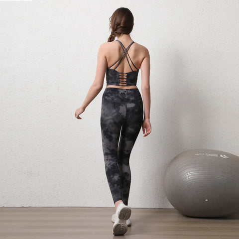Sisu Eclipse Seamless Tie-Dye Set