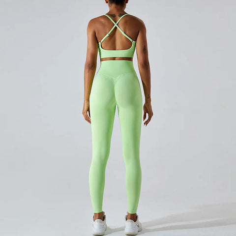 Sisu Empower Seamless Set