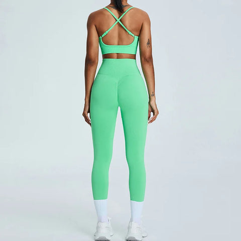 Sisu Empower Seamless Set