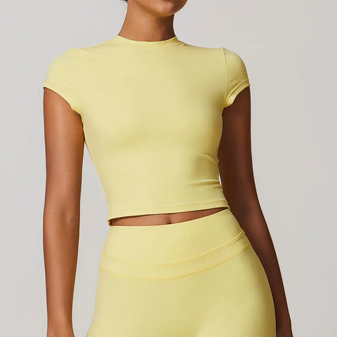 ☀️ SISU AeroFlex Yoga Top – Lightweight Activewear for Movement & Mindset